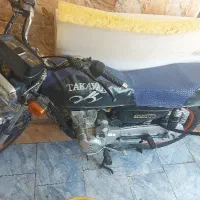 موتور ۲۰۰ کاربراتور