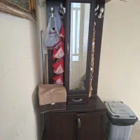 جاکفشی  کمد دار