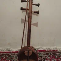 باسلام یه دونه سازکمانچه سنتی بسیار قدیمی