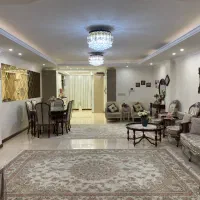 100متری دو خواب، خوش نقشه، نوسازی شده