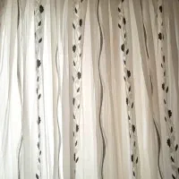 پرده حریر طرحدار