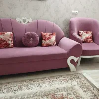 مبل راحتی ومیز غذا خوری