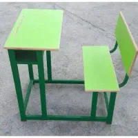 نیمکت دانش آموزی