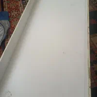 تخت میهمان