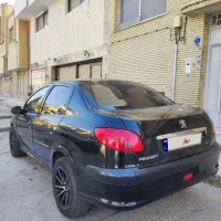 206 اس دی V8 خانگی