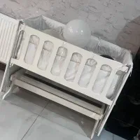 تخت یا گهواره کودک