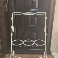 استند فلزی گلدان سفید  مناسب دکور منزل و تراس