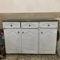 کابینت سه در