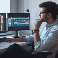 آموزش ترید انس جهانی طلا،بازار های مالی،سود تضمینی