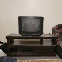 تلویزیون سونی قدیمی رنگی / میز تلویزیون