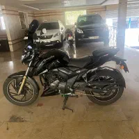 آپاچی 200