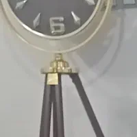 ساعت سه پایه شیک۹۵۰