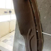 نمد داشبورد ۴۰۵ و آرم جلو پنجره پارس