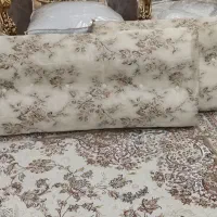 دو عدد پشتی مخطع