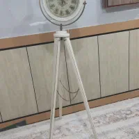ساعت ایستاده