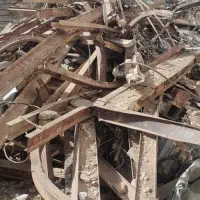 خرید وفروش ضایعات آهن آلمینیوم