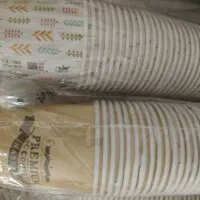 لیوان کاغذی