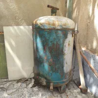 مخزن سوخت مایع
