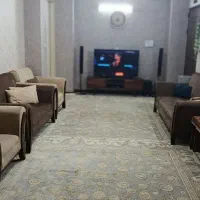 مبل 7نفره تمیز به همراه میز پذیرایی و عسلی