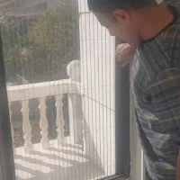 درب و پنجره نرمال وترمال توری پلیسه به دو حالت