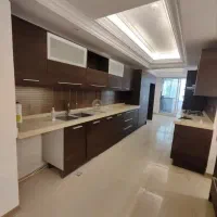 160متر  3خواب  جنوبی رو به آفتاب