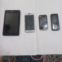 گوشی چهار عدد با جعبه