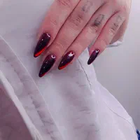 کاشت ناخن حرفه ای