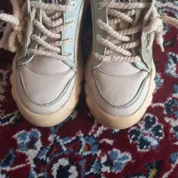 کفش بچگانه سایز ۳۵