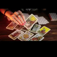 مشکلات زندگیتو از فال تاروت کمک بگیر...