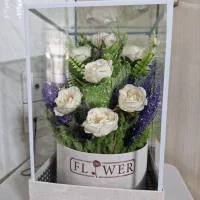 باکس گل شیشه ای