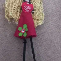 عروسک ایستاده