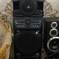 پارتی باکس جی بی ال