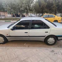 پژو 405 نقره ای