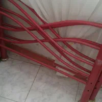 تخت فلزی یکنفره