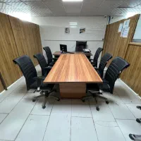 میز کنفرانس