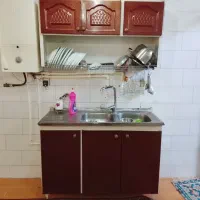آب چکان و سینک و کابینت