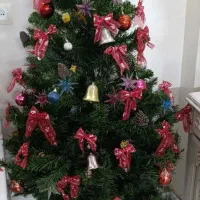 درخت کریسمس با آویز