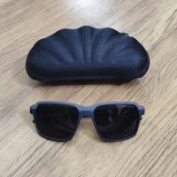 عینک آفتابی (آکبند)