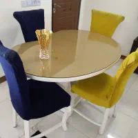 میز نهارخوری ۴ نعره