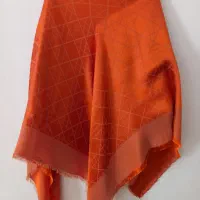 تعدادی روسری قواره ۱۴۰