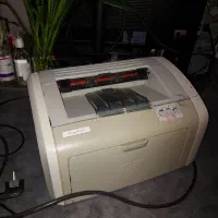 پرینتر HP 1020 کاملاً نو و سالم + کارتریج اضافه