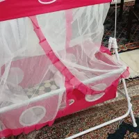 تخت و گهواره