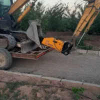 خدمات مینی بیل