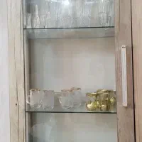 کابینت MDF درحد نو با سینک و ویترین
