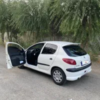 پژو ۲۰۶ تیپ ۶ اتومات مدل ۸۸ سفید
