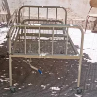 تخت بیمارستانی به اضافه تشک مواج