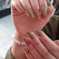 آموزش ناخون و شینیون برای