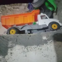 سلام ماشین اسباب بازی بزرگ