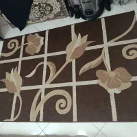 فرش اتاق یا آشپزخانه در حد نو