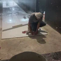معمار آستاسنگار اسلب سنگ سرامیک کاشی استخر